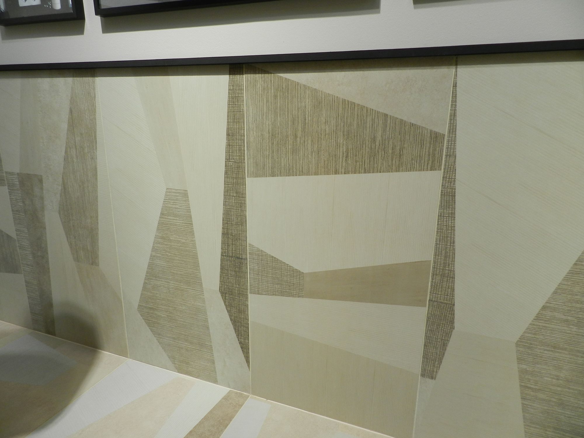 Dolomite Tiles auf der Cersaie 2017
